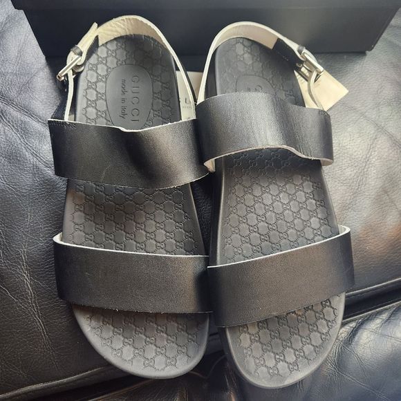 GUCCI SANDALS size 8 BNWB with defect - Picture 4 of 6